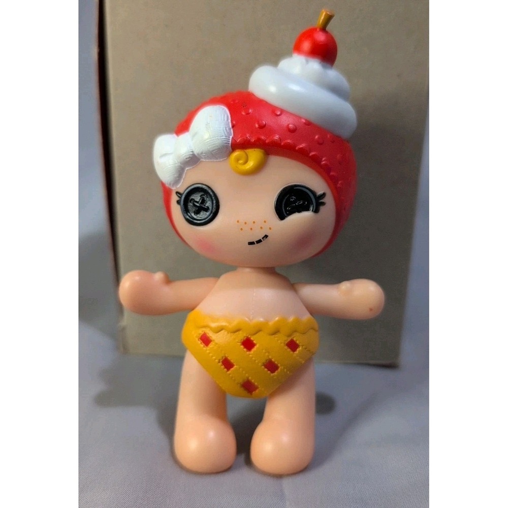 RARE Lalaloopsy Babies Newborns SWEET‎ & TART Madefrom a Cherry Pie 4-7/8"